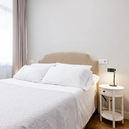Poniente Playa Apartment *
